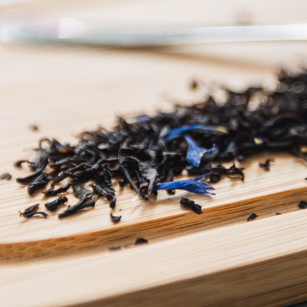 Organic loose leaf earl grey tea with blue cornflower by Tokki Tea Portugal