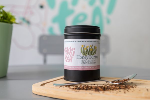 Organic loose leaf honeybush tea by Tokki Tea Portugal